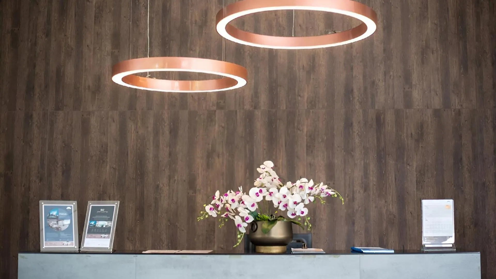 Luxury Suites At The Mews Klcc Kuala Lumpur Ma­lay­sia