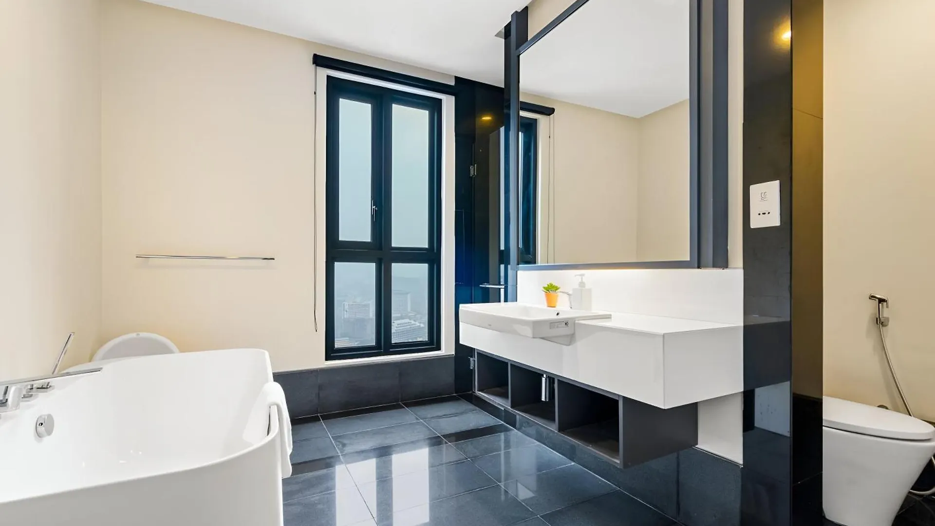 Luxury Suites At The Mews Klcc Kuala Lumpur